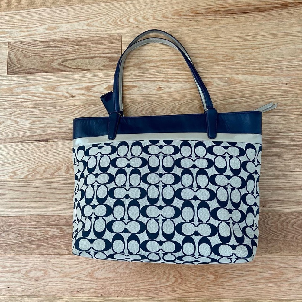 Coach Navy and Cream Signature Tote